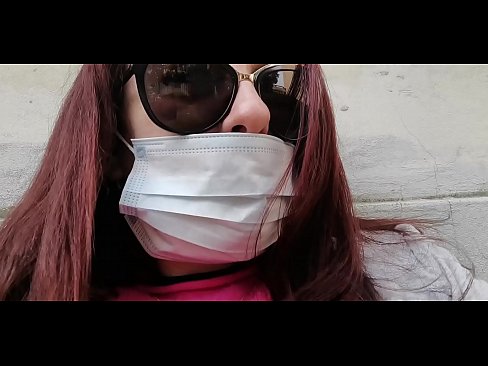 ❤️ Nicoletta venĝas sur sia najbaro kaj pisas en sia garaĝo (Speciala Itala Kvaranteno de Covid19) ☑ Malĉasuloj ĉe ni ❌